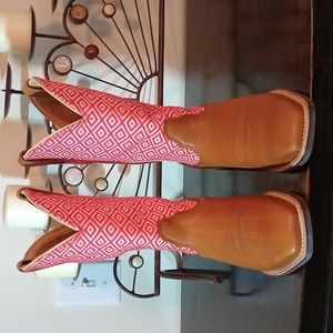Twisted X cowgirl boots Near New condition with box Size 9B